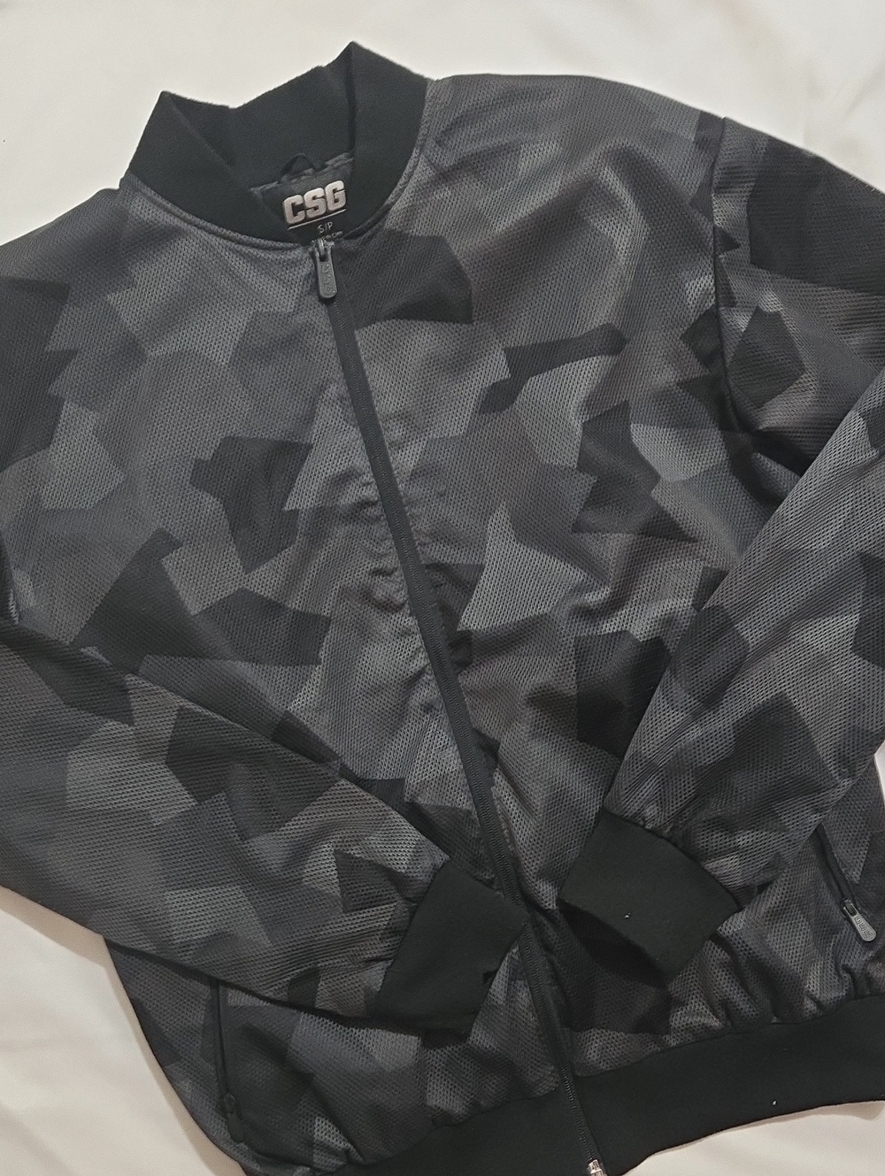 Men’s Black & Gray Camouflage Bomber Jacket SIZE SP